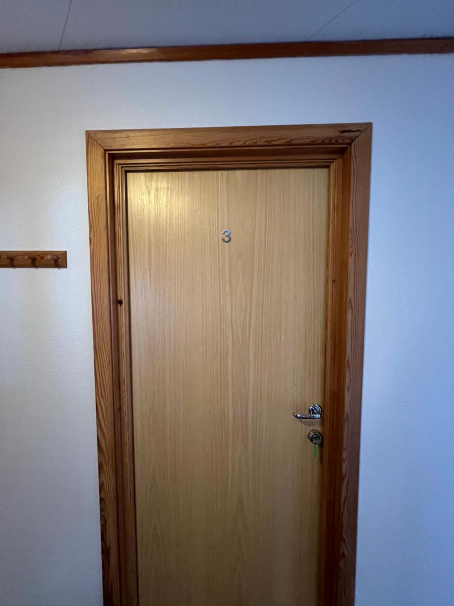 Hotel Privat Rom I Leilighet Sogndal Exterior foto